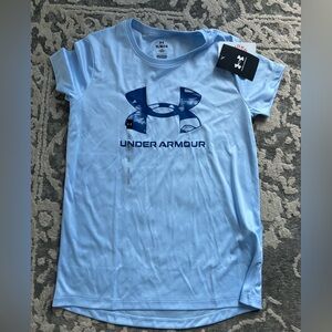 Under Armour Sky Blue Tee with Navy Logo girls large